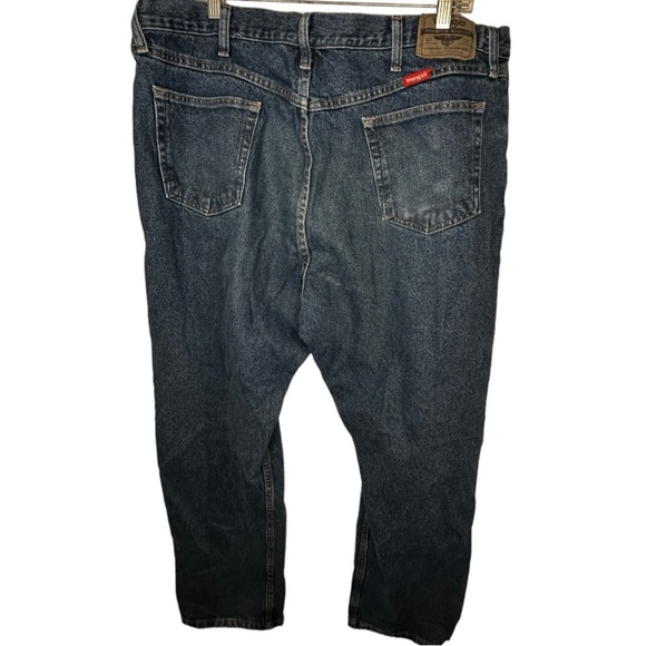 Wrangler Relaxed Fit Jeans‎ - Picture 4 of 6